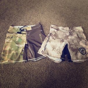 Born primitive men’s shorts